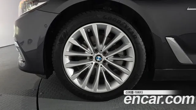 BMW 5 Series (G30) id 2946402 из Кореи 15