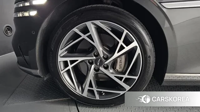 Genesis G90 (RS4) id 3394317 из Кореи 15