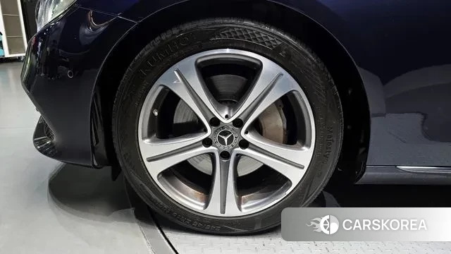 Mercedes-Benz E-Class W213 id 3363182 из Кореи 15