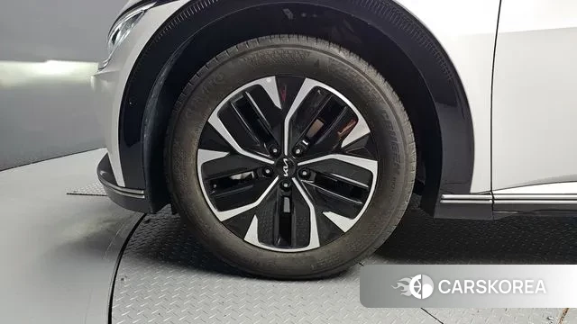 Kia EV6 id 3011964 из Кореи 15