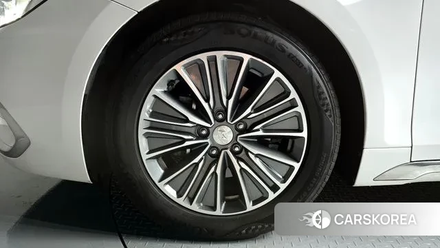 Hyundai Grandeur IG Hybrid id 3039152 из Кореи 15