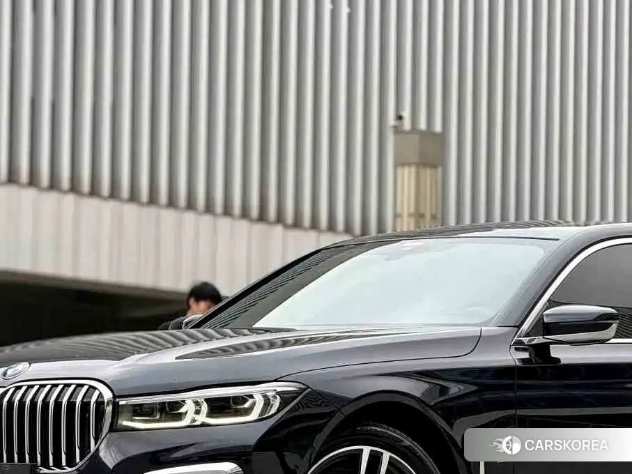 BMW 7 series 2022 Черный из Китая, фото 5