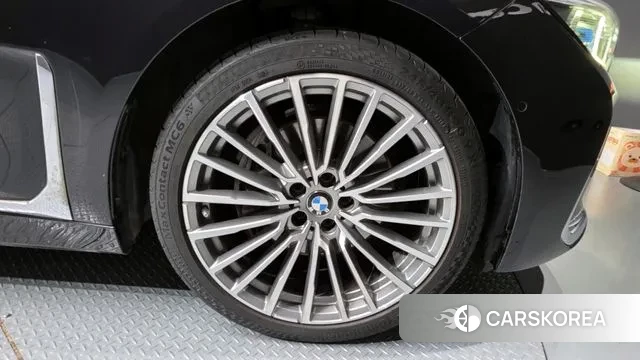 BMW 7 Series (G11) id 3054393 из Кореи 15