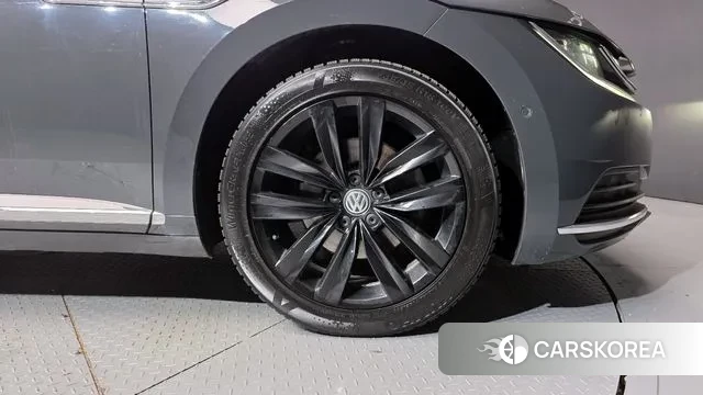 Volkswagen Arteon id 3754014 из Кореи 15