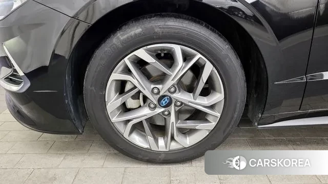 Hyundai Sonata (DN8) id 3582619 из Кореи 15