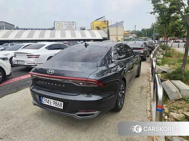 Hyundai The New Grandeur IG Hybrid id 4344098 из Кореи 10
