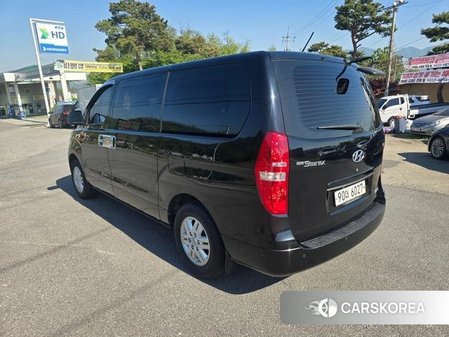 Hyundai The New Grand Starex id 4285590 из Кореи 15