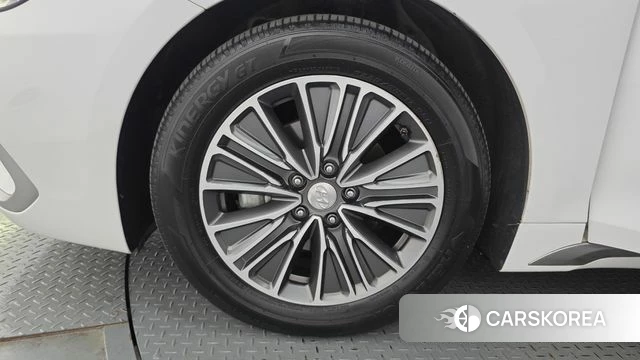 Hyundai Grandeur IG Hybrid id 4694080 из Кореи 15