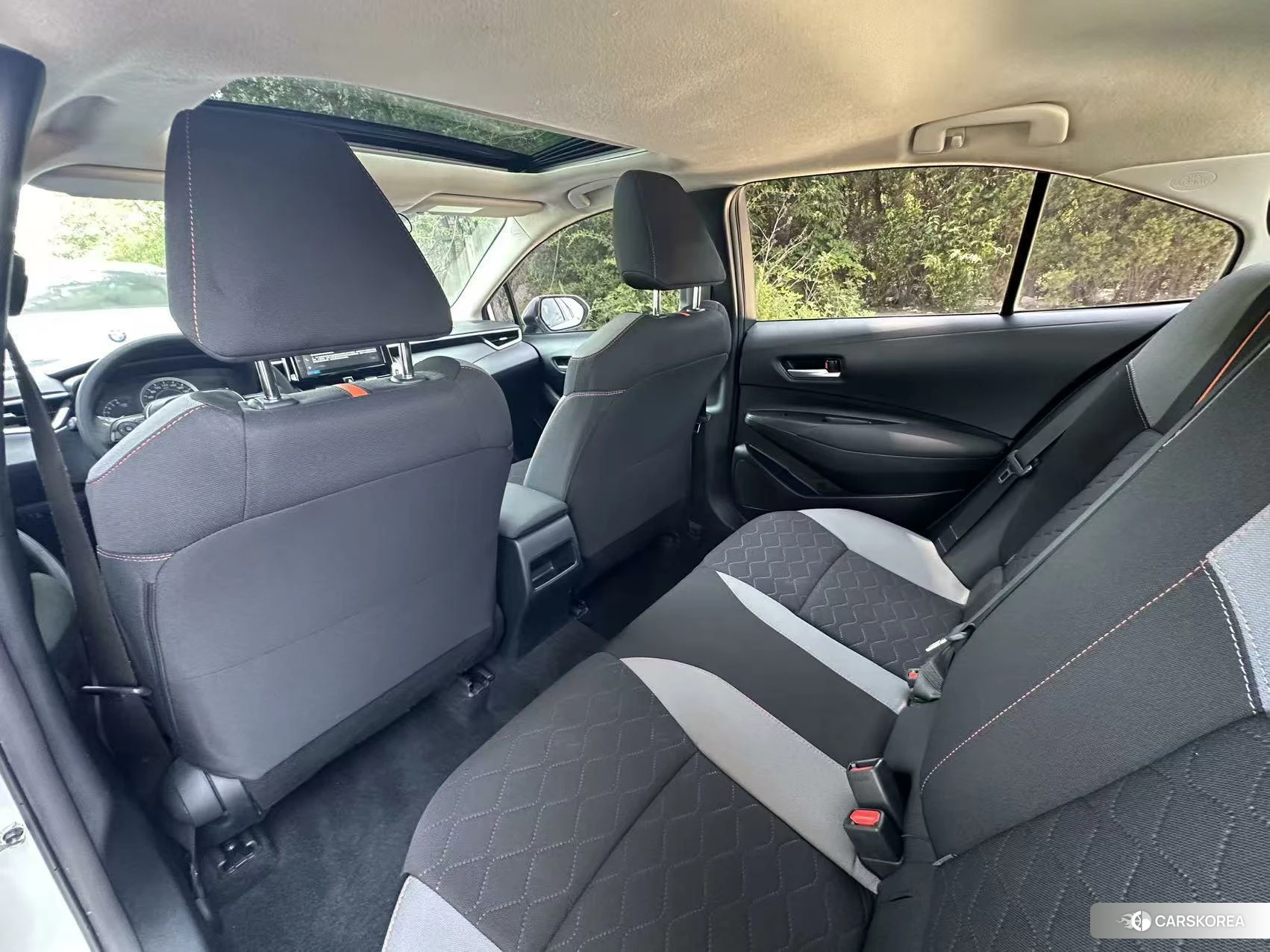 Toyota Corolla 2021 Белый из Китая, фото 5