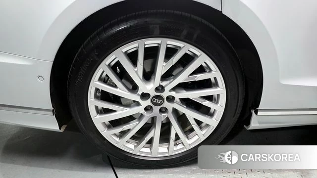 Audi A8 (D5) id 3812895 из Кореи 15