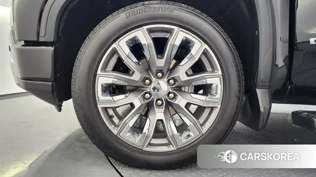 GMC Sierra id 3745980 из Кореи 15