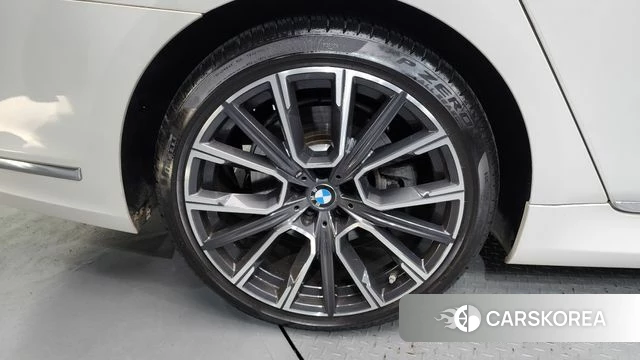 BMW 7 Series (G11) id 3924043 из Кореи 15