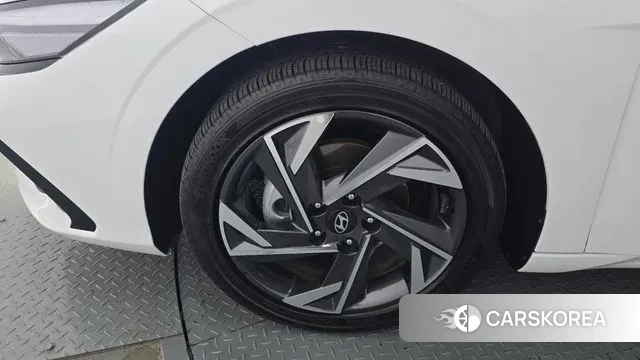 Hyundai The New Avante Hybrid (CN7) id 3550370 из Кореи 15