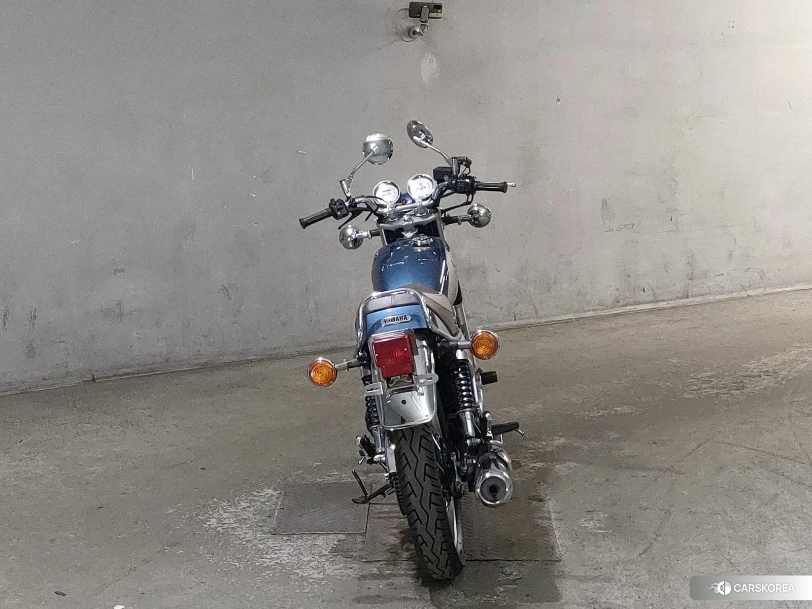 Проданный Yamaha SR 400 2019 из Японии, фото 2