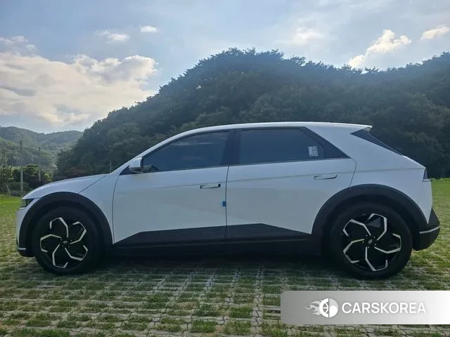 Hyundai Ionic 5 id 2964284 из Кореи 15