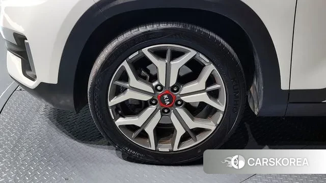 Kia Seltos id 3362541 из Кореи 15