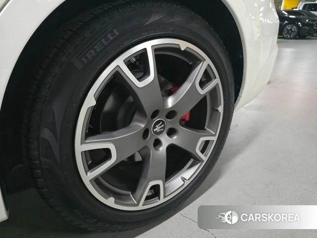 Maserati Levante id 4535598 из Кореи 15