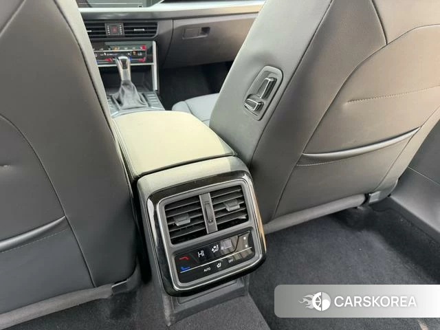 Volkswagen Passat id 4256035 из Китая 19