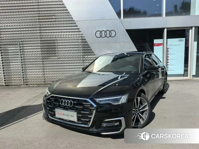 Audi A6L id 4260909 из Китая 9