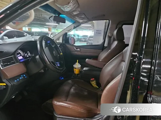 Hyundai The New Grand Starex id 3695401 из Кореи 13