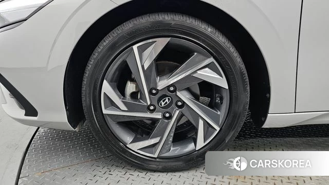 Hyundai The New Avante (CN7) id 4613056 из Кореи 26