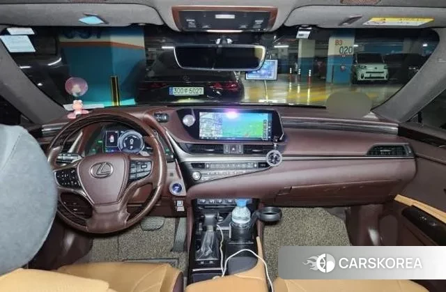 Lexus ES300h 7th generation 2020 Серый из Кореи, фото 5