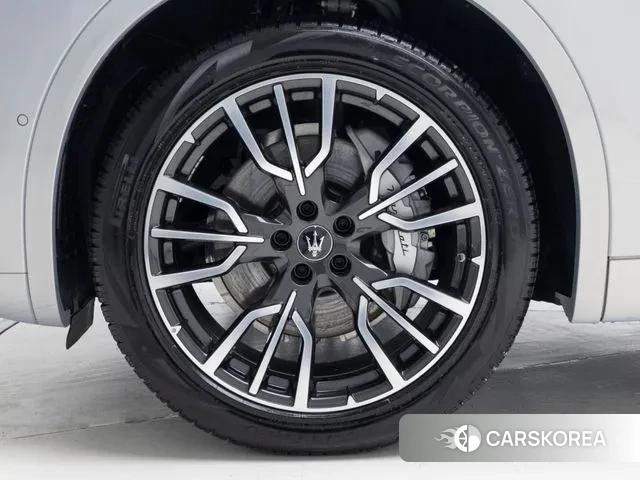 Maserati Grecale id 3769682 из Кореи 15