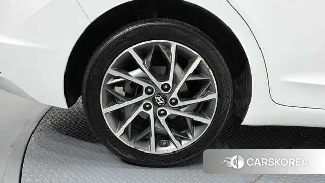 Hyundai The New Avante AD id 4225603 из Кореи 25