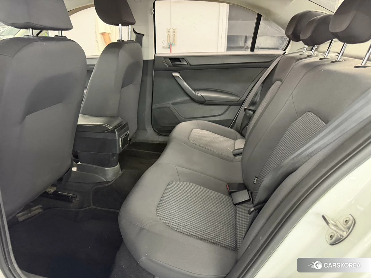 Volkswagen Santana id 4461743 из Китая 7