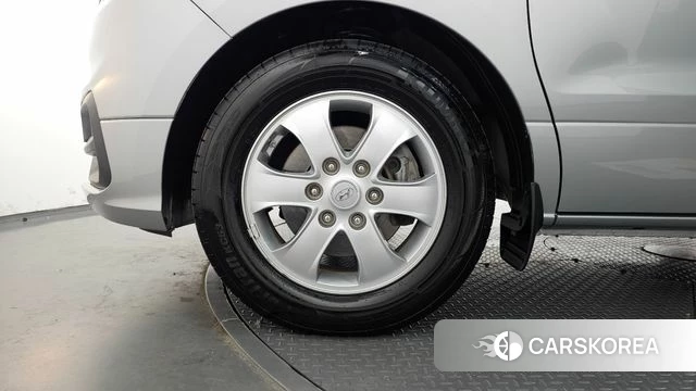 Hyundai The New Grand Starex id 4384569 из Кореи 15