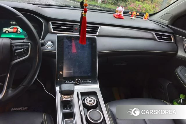 Roewe eRX5 id 4253797 из Китая 12