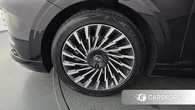 Hyundai Grandeur (GN7) id 3599936 из Кореи 15