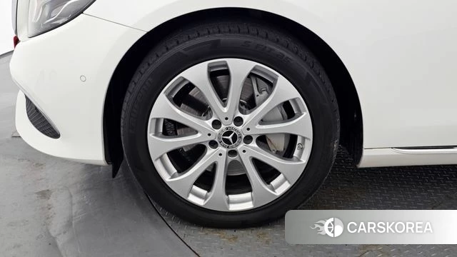 Mercedes-Benz E-Class W213 id 4250831 из Кореи 29