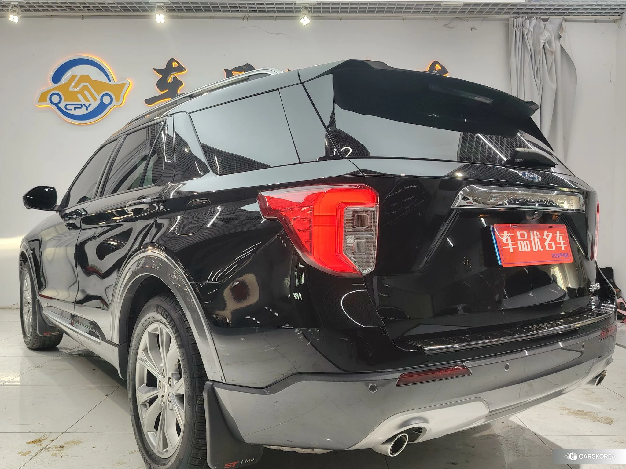Ford Explorer id 4419422 из Китая 15