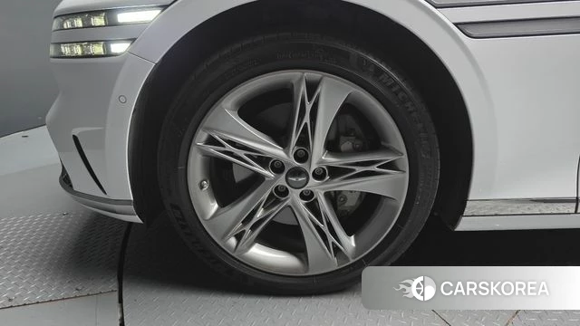 Genesis G90 (RS4) id 3953760 из Кореи 15