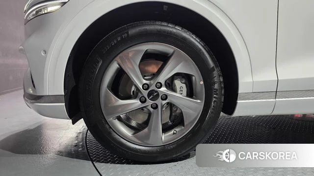 Genesis GV70 id 4578398 из Кореи 27