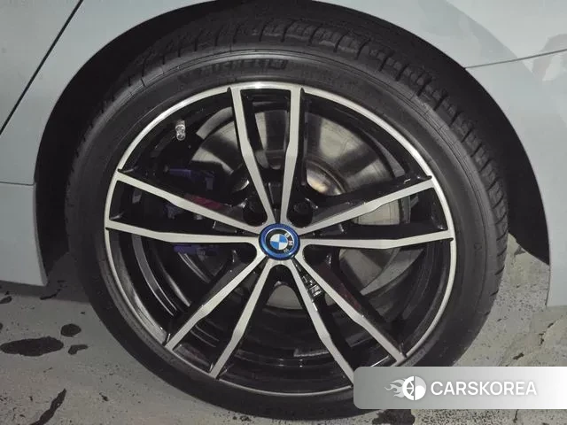 BMW 3 Series (G20) id 3185648 из Кореи 15