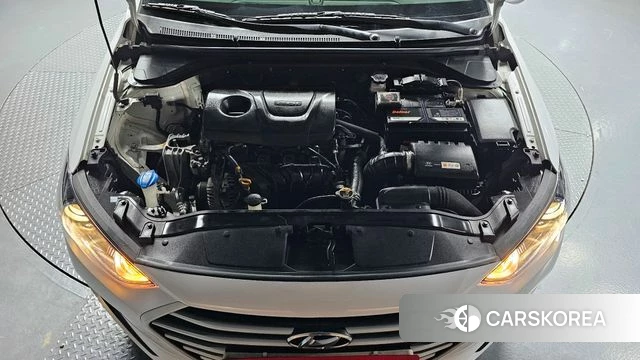 Hyundai Avante AD id 3861702 из Кореи 15