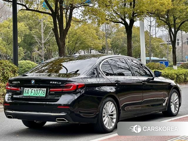 BMW 5 series PHEV id 4209933 из Китая 10