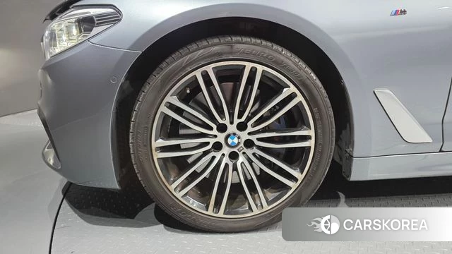 BMW 5 Series (G30) id 3912085 из Кореи 15