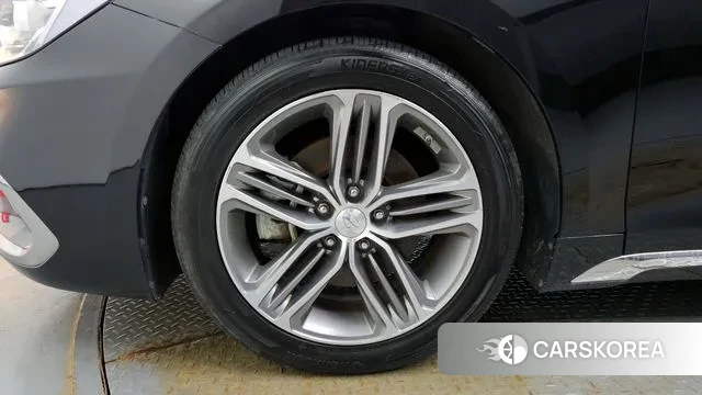 Hyundai Grandeur IG id 3045470 из Кореи 15