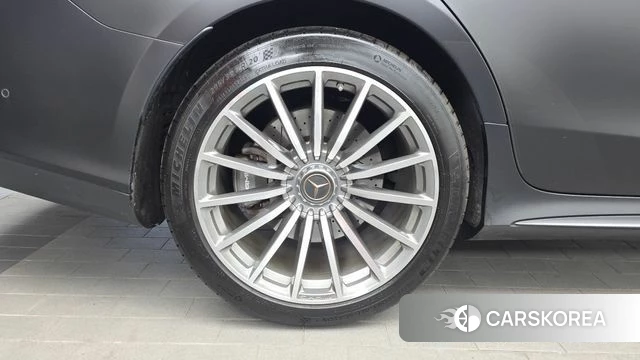 Mercedes-Benz AMG GT id 4445287 из Кореи 26