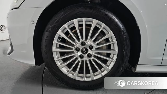 Audi A6 (C8) id 4604142 из Кореи 29