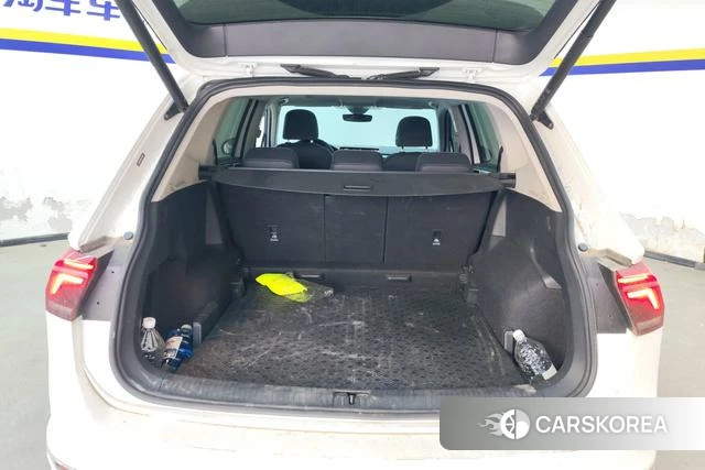 Volkswagen Tiguan L id 3869954 из Китая 12