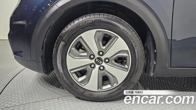 Kia Niro id 2886937 из Кореи 15