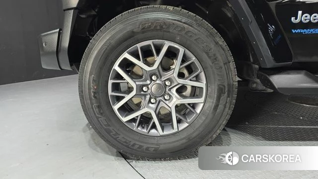 Jeep Wrangler (JL) id 3839671 из Кореи 15