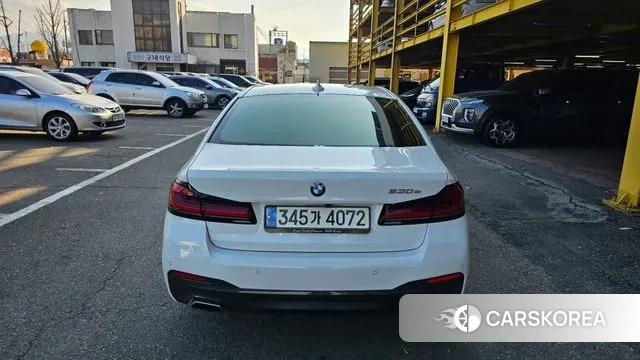 BMW 5 Series (G30) id 3529776 из Кореи 15