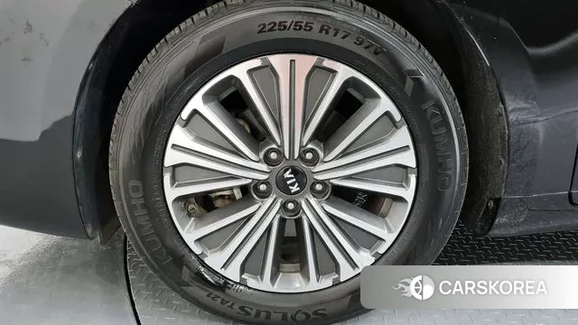 Kia K7 Premier Hybrid id 3504680 из Кореи 15