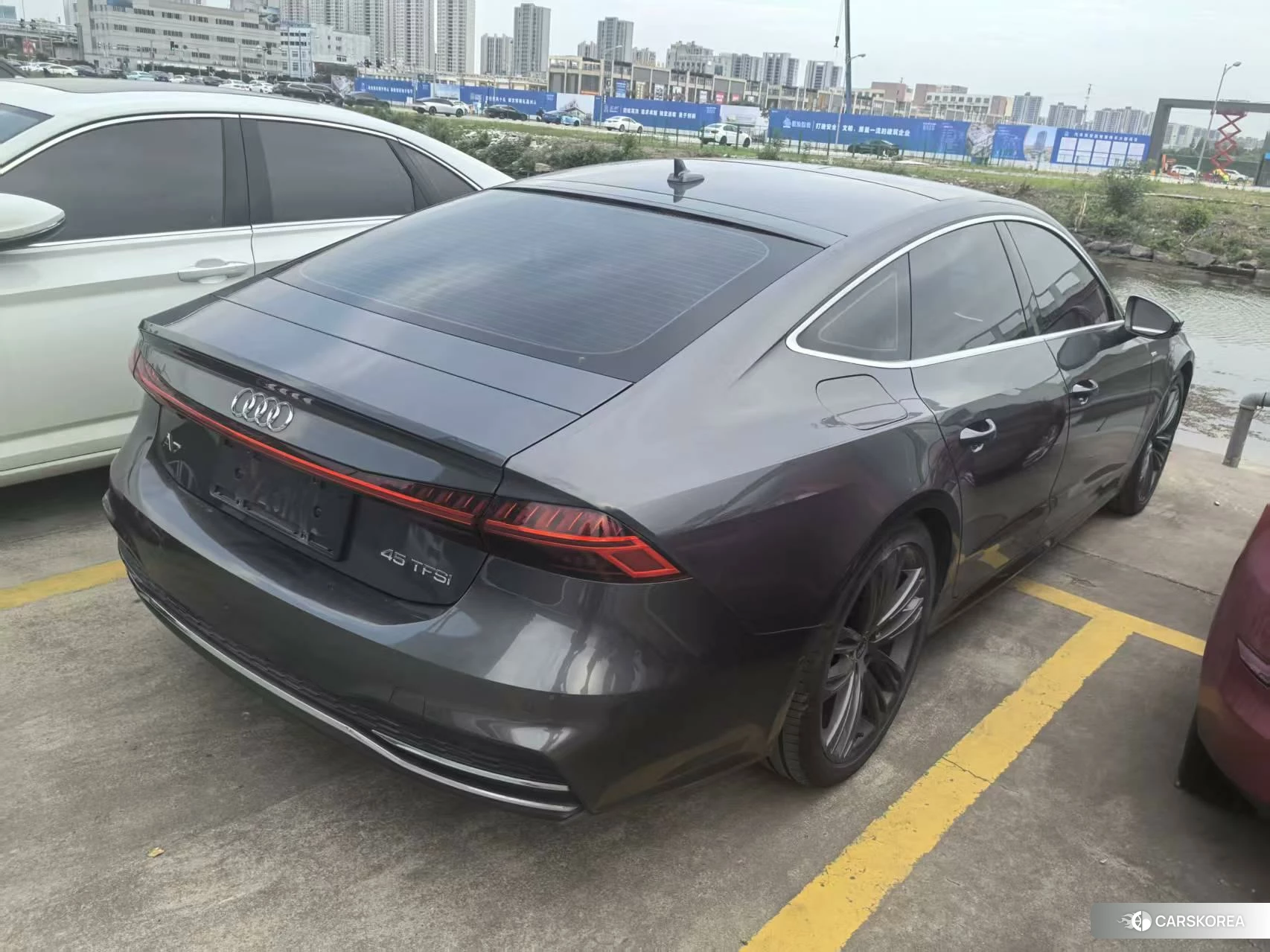 Audi A7 2021 Темно-серый из Китая, фото 5