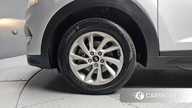 Hyundai All New Tucson id 3336691 из Кореи 15